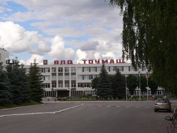 Терористи на Донбасі вивозять обладнання військових заводів до Росії, – РНБО