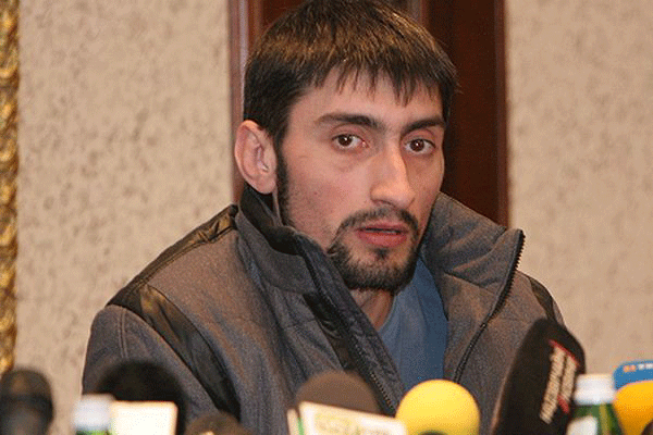 Арест активиста Антимайдана Топаза продлили до 14 июня