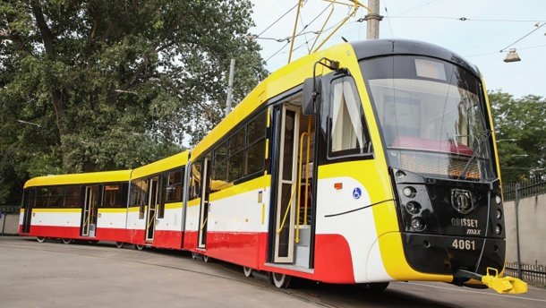 В Одесі випробували найдовший трамвай в Україні