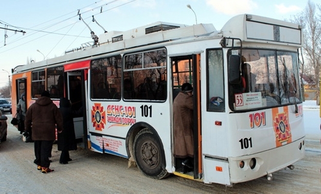 Луганські водії тролейбусів вимагають зарплату за чотири місяці