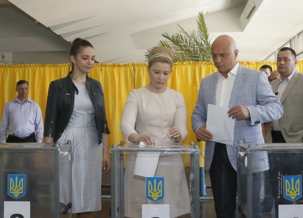 Тимошенко визнала результати виборів і закликала нового президента зупинити кровопролиття в Україні