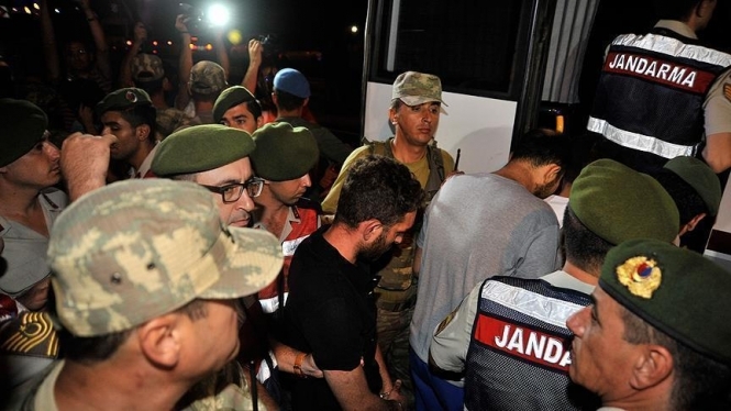 В Турции задержали спецназовцев, причастных к попытке захвата Эрдогана, - ВИДЕО
