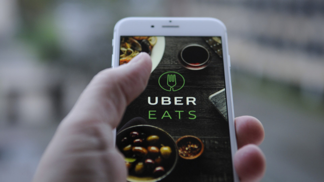 Uber запустил в Украине сервис по доставке еды