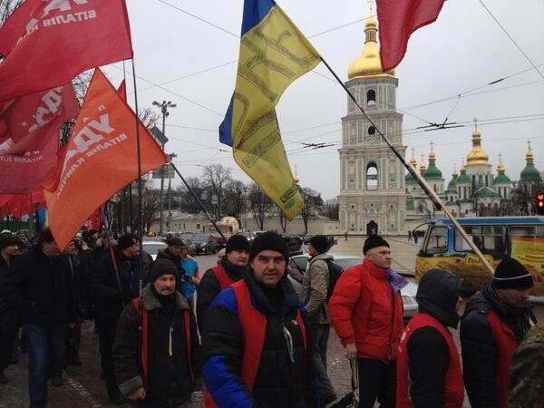 Сторонники Удара начали шествие в поддержку всеукраинского страйка