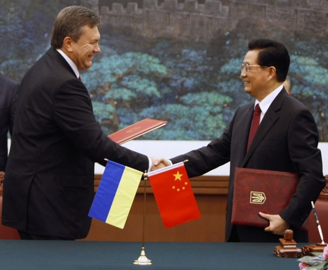 Просочилися нові угоди між Януковичем і Китаєм: Піднебесна дасть Україні $5 млрд