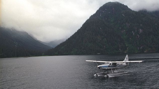 Вследствие авиакатастрофы на Аляске погибли девять человек