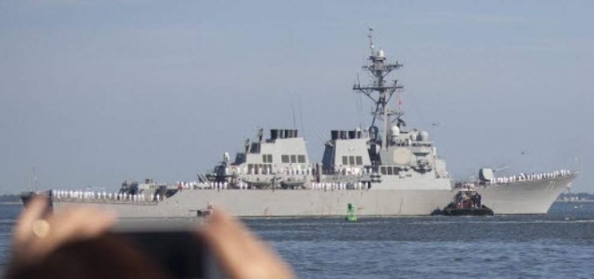 В воскресенье в Черное море войдет ракетный эсминец 6-го флота США