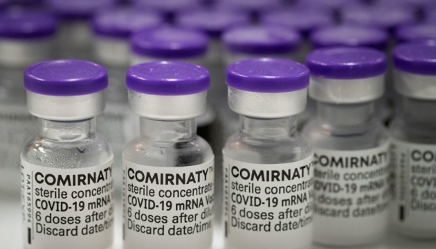 Штати і ЄС посилять співпрацю для постачання COVID-вакцин іншим країнам