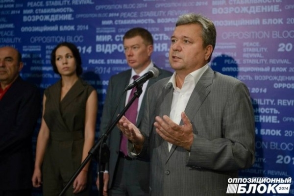 Голова Луганської облради, який у березні оголосив нелегітимною українську владу балотується у депутати 