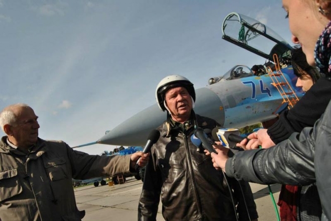 Винищувачу Су-27 присвоїли ім'я загиблого генерал-лейтенанта Нікіфорова