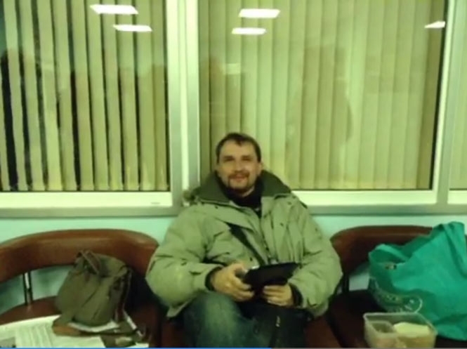 Прямая трансляция из больницы, где находится Игорь Луценко