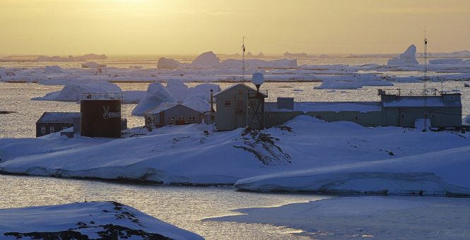 Google присвятив дудл 25-річчю української антарктичної станції