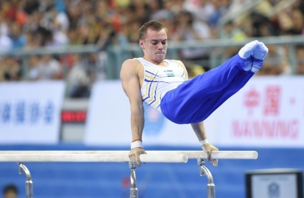 Гимнаст Верняев завоевал две золотые медали на турнире World Challenge Cup в Германии