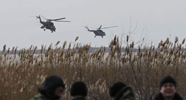 На Луганщині вздовж кордону зафіксували 3 російських вертольоти, - Держприкордонслужба 