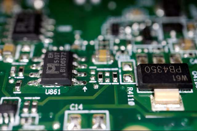 Війна в Ірані поставила під загрозу глобальне виробництво чипів