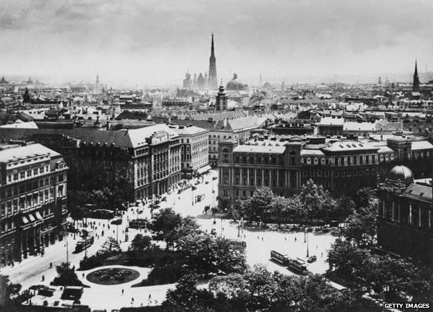 Сто років тому Гітлер, Тіто і Сталін були сусідами у Відні