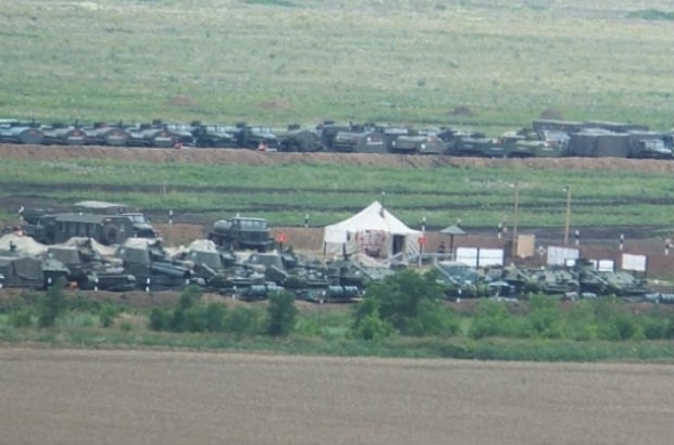 В сети появились фото российской военной базы возле границ Украины