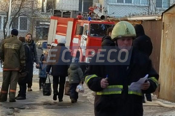 У пожежі в Києві загинула людина, – ФОТО
