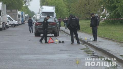 Во Львове взорвали авто местного бизнесмена, полиция расследует покушение на убийство
