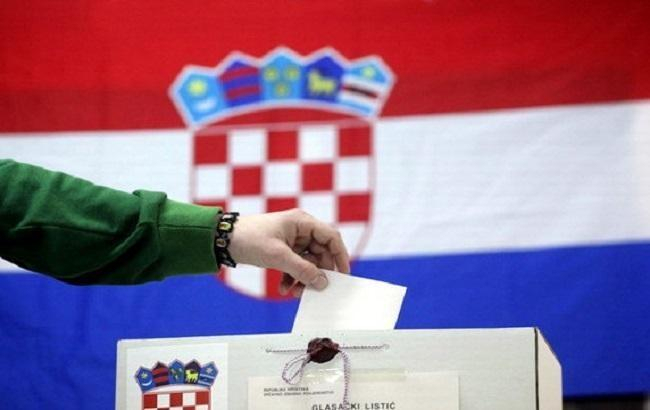 В Хорватії проходить другий тур президентських виборів 