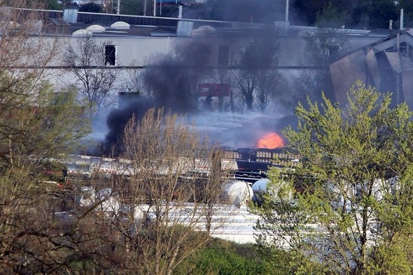 На юго-западе Франции произошли взрывы: есть пострадавшие