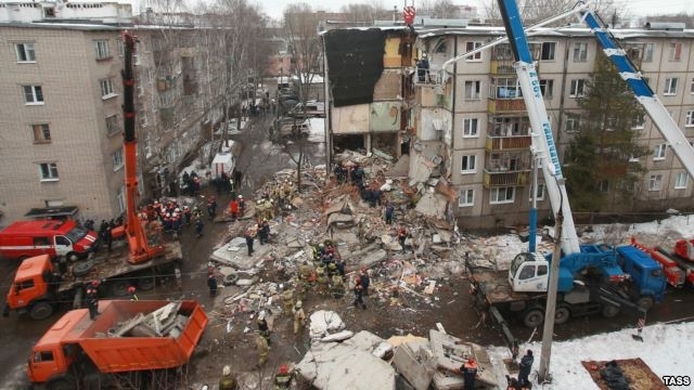В России взрыв в жилом доме: погибли четыре человека