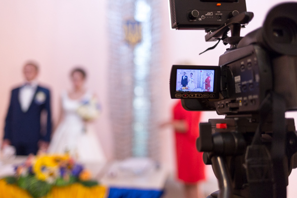 Профессинальная свадебная видеосъёмка от Olegasvideo.com.ua	
