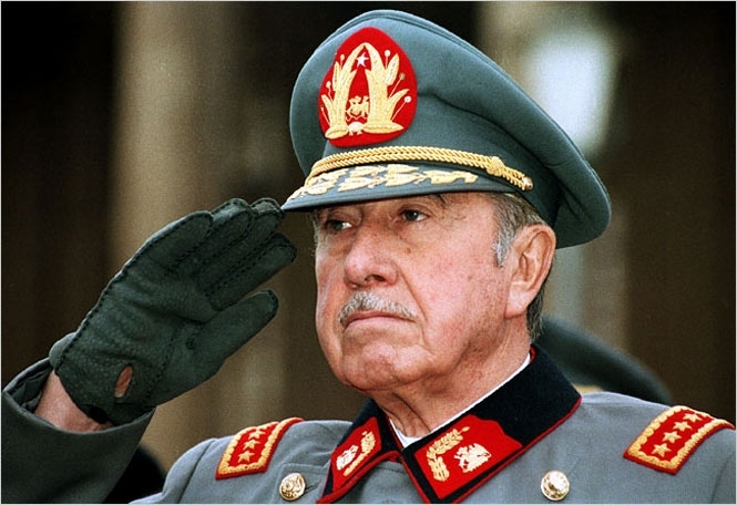 Чилі відзначає річницю військового перевороту диктатора Піночета масовими протестами