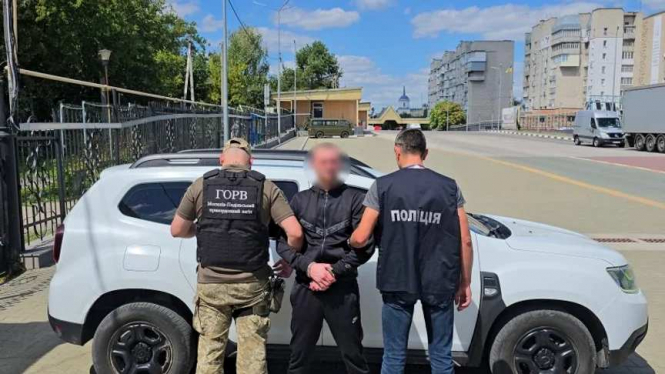 Молдова видала Україні організатора незаконного переправлення чоловіків через кордон