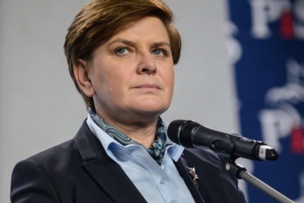 Премьер Польши Шидло подала в отставку