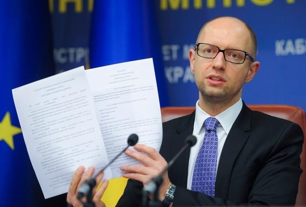 Яценюк запропонував свою версію коаліційної угоди, - документ