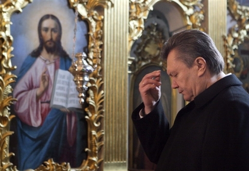 Россия ни за что не даст Януковичу политическое убежище, - МИД РФ 