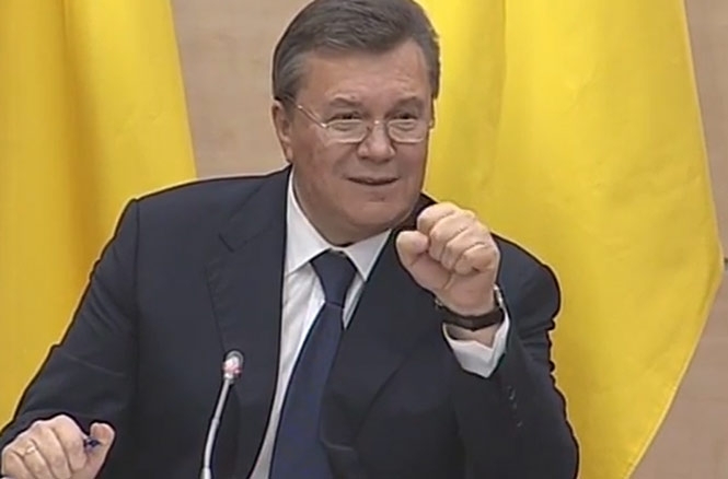 Ввести війська в Україну Путіна попросив Янукович