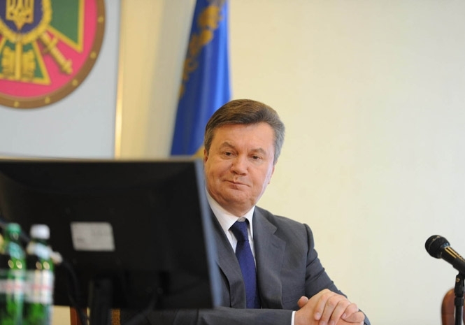 Янукович не подписал приказ об отмене 