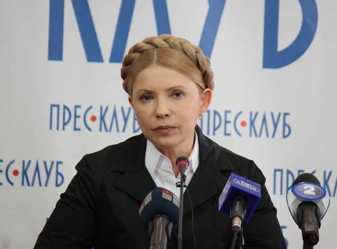 Тимошенко - Путину: ваша новая форма войны не пройдет!