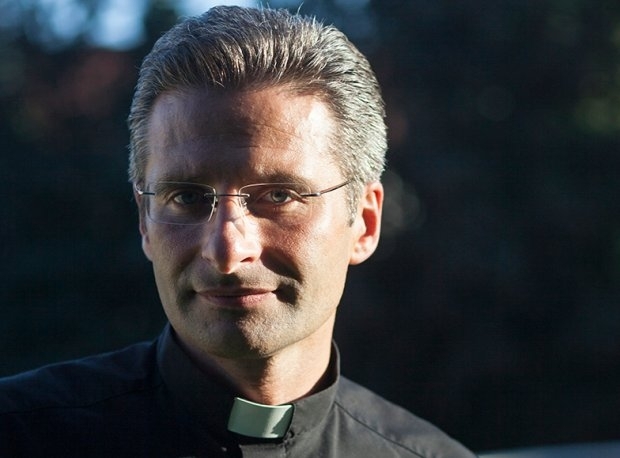 Польский священник совершил камин-аут в Ватикане
