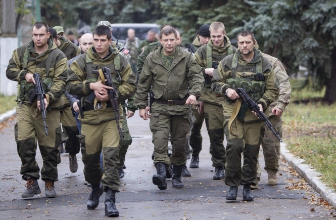 Бойовики зірвали відведення військ у районі Петровського, - штаб АТО