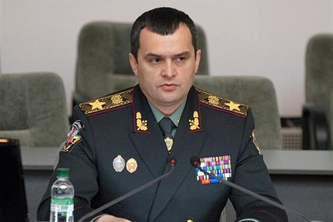 Рада отправила в отставку министра МВД Захарченка