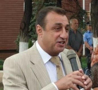 На Донеччині у власному кабінеті вбили депутата екс-регіонала