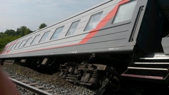 В Республике Мордовия сошел с рельсов поезд, есть пострадавшие