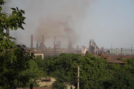 На заводі в Єнакієвому четверо працівників отруїлися чадним газом