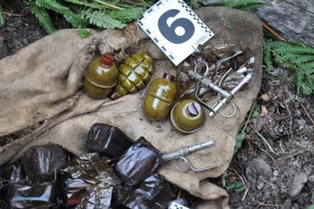 СБУ обнаружила тайник с боеприпасами из зоны АТО на Закарпатье