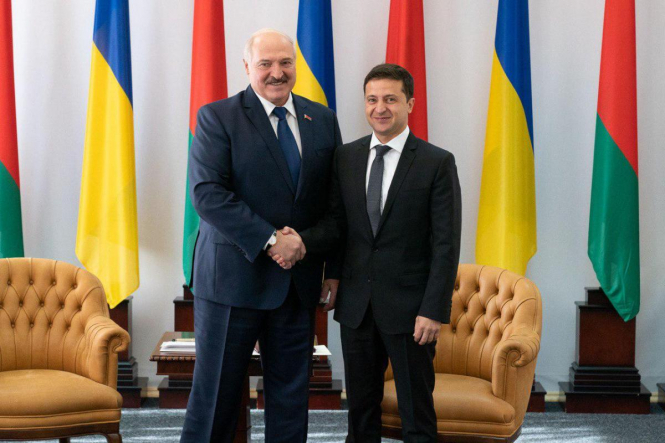 Украина и Беларусь подписали контракты на более полумиллиарда долларов