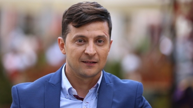 Зеленский говорит, что готов был уступить Вакарчуку на выборах