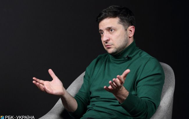Зеленский обвинил ЦИК в затягивании объявления результатов выборов, чтобы он не смог распустить Раду