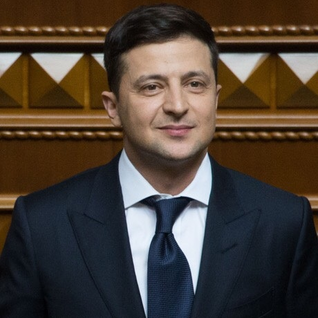 Зеленський пропонує повністю звільнити склад Конституційного суду та скасувати рішення КС
