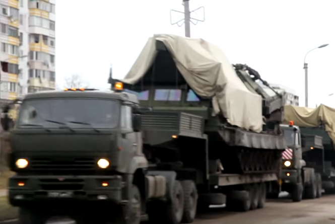 У містах Криму зафіксовано скупчення російської військової техніки, - ВІДЕО