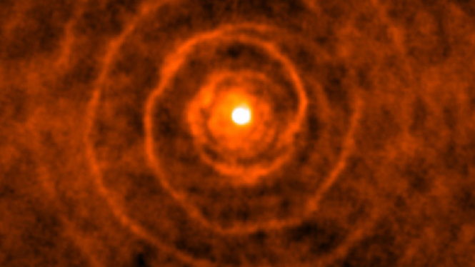 Астрономы заметили двойную звездную систему - ВИДЕО