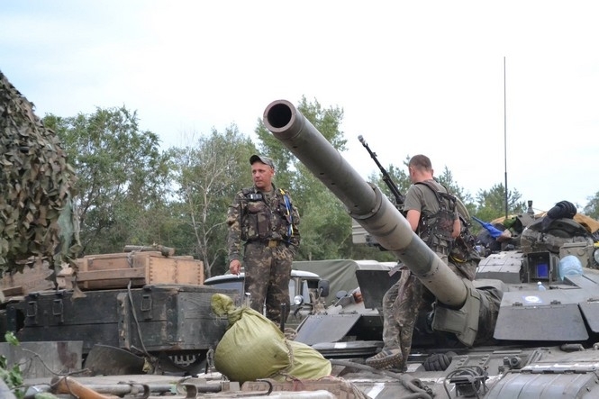 У Лисичанську українські військові знешкодили групу снайперів