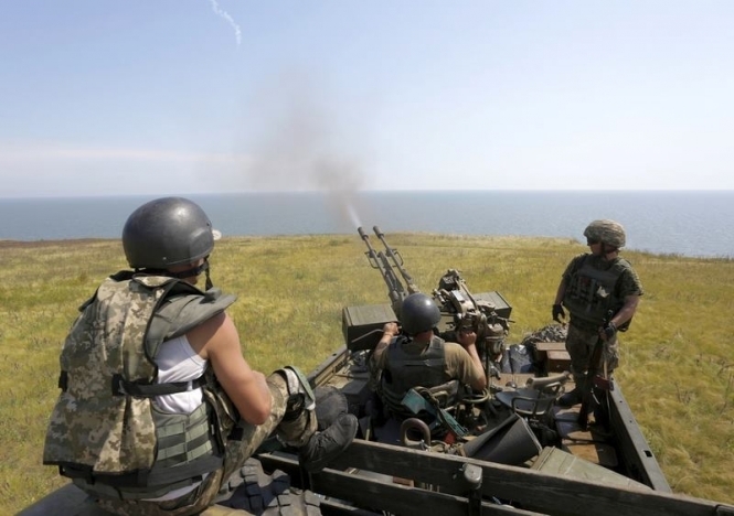 Украина применит артиллерию, если атаки боевиков не прекратятся, - Генштаб